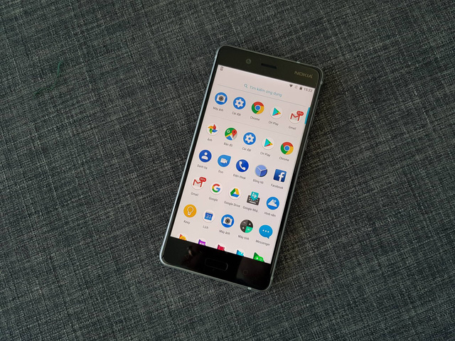 Máy khởi chạy nền tảng Android gốc, Nougat 7.1.1 và trang bị nhiều công nghệ mới, gồm Nokia OZO Audio - công nghệ âm thanh chuẩn Hollywood, cho phép tái tạo âm thanh và thu được những chất âm tốt khi quay phim hay ghi âm...